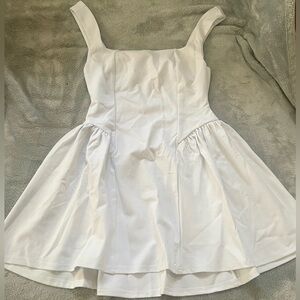 NEW OQQ White Dress - Size L